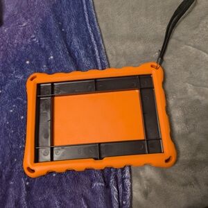 Orange Shockproof 7” Tablet Case – Heavy Duty Kids Cover